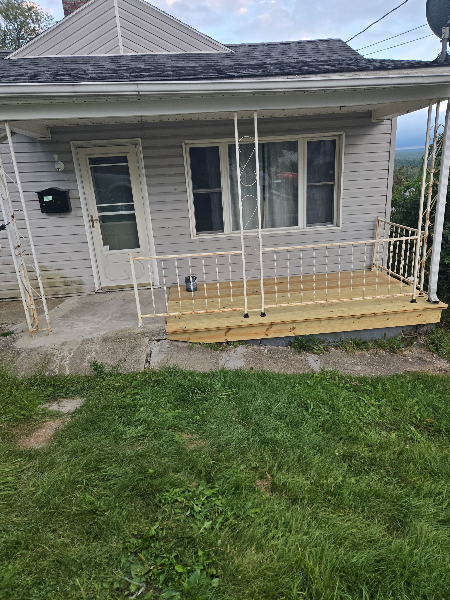 Property main image